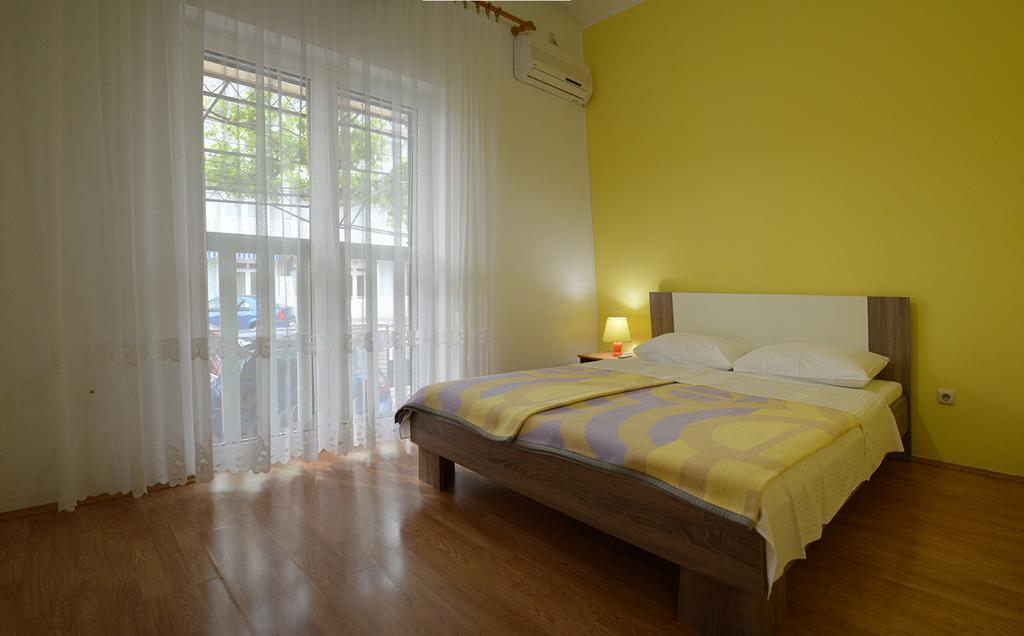Apartments "Ruza" Vodice Esterno foto