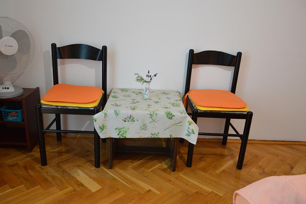 Apartments "Ruza" Vodice Esterno foto