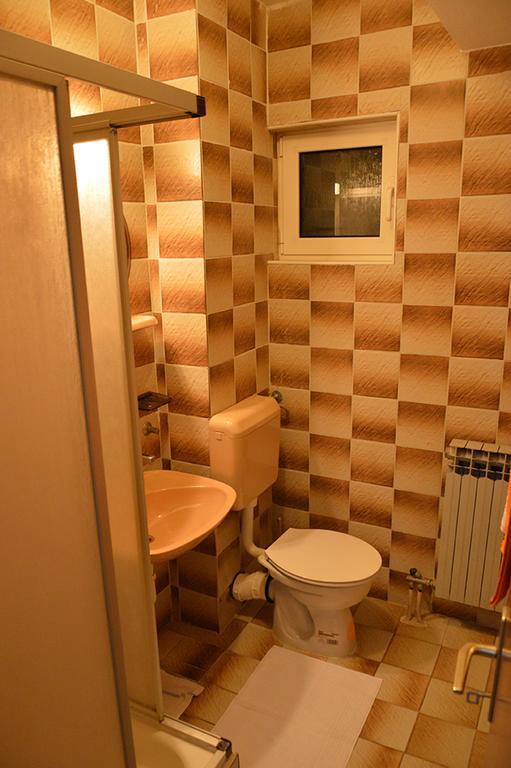 Apartments "Ruza" Vodice Esterno foto
